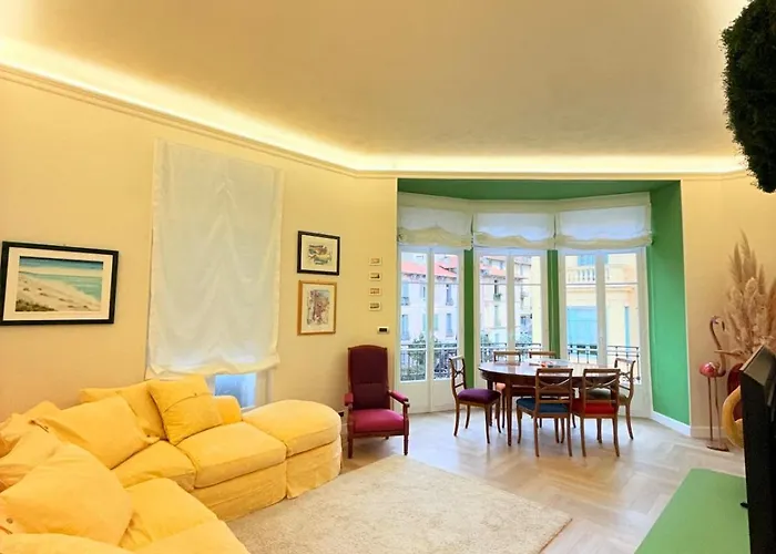 Maison Soleil - 3 Bedrooms And 2 Baths In Apartment